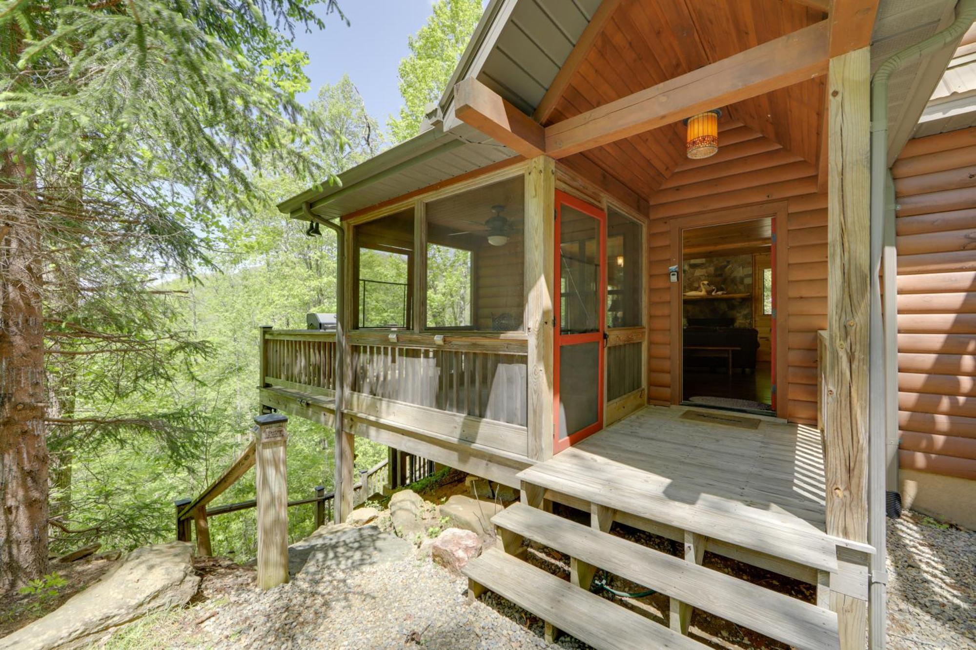 Bryson City Cabin With Hot Tub And Mountain Views! Екстер'єр фото