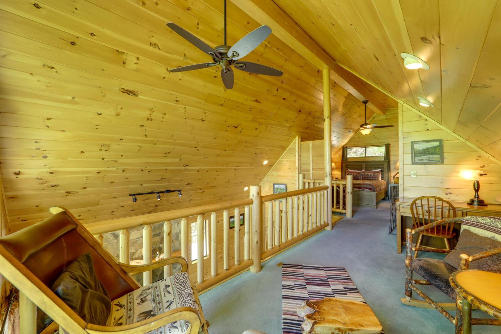 Bryson City Cabin With Hot Tub And Mountain Views! Екстер'єр фото
